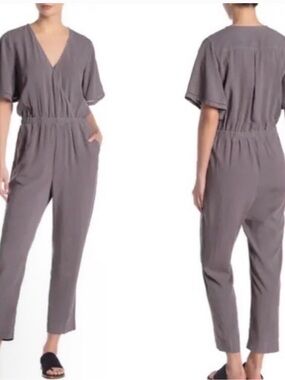 cloth & stone Taupe Short-Sleeve V-Neck Jumpsuit